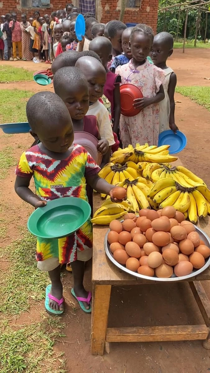 Child nutrition and meal support in Kampala ghettos