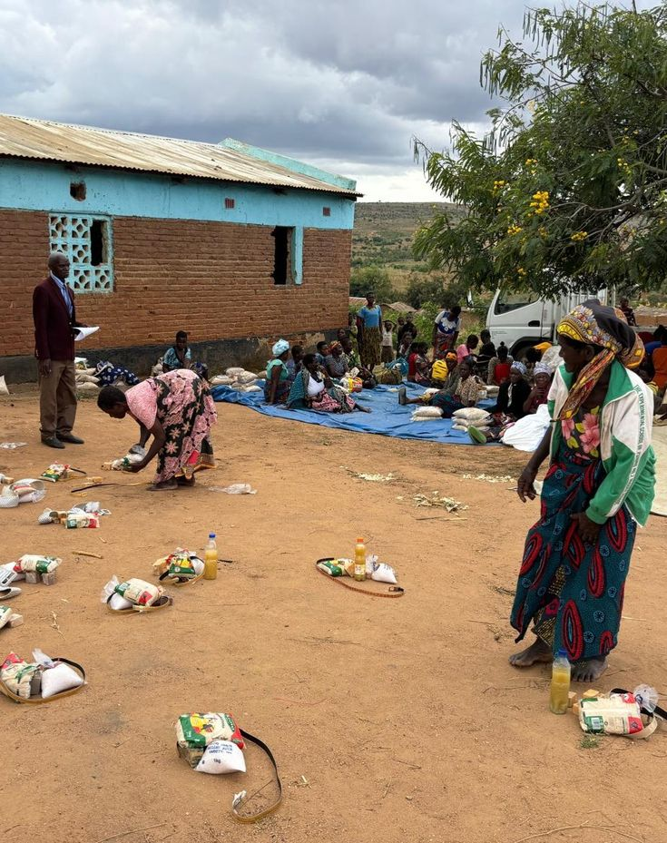 Charity in Kiwempe, Kampala